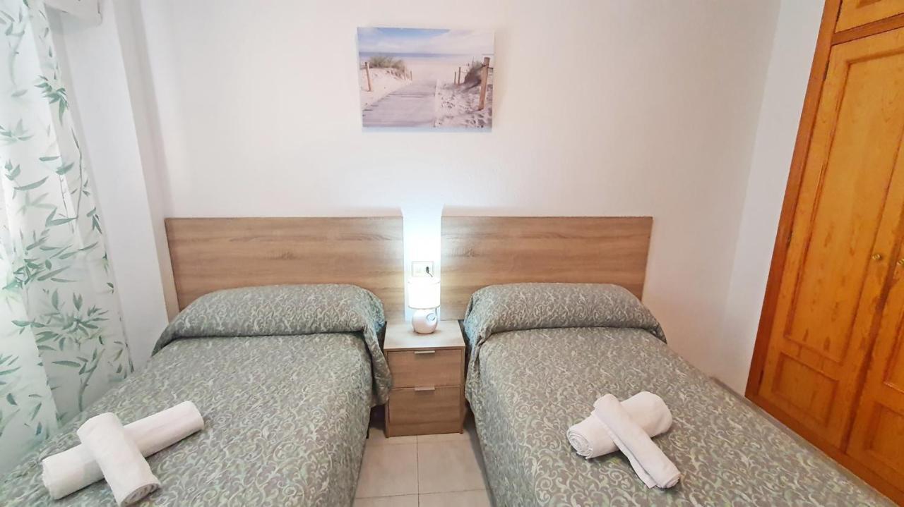 Europa I - Playa De Miramar Apartment Exterior photo