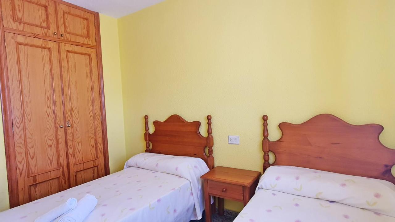 Europa I - Playa De Miramar Apartment Exterior photo